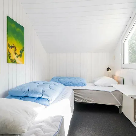 Four-Bedroom Holiday Home In Norre Nebel 2 Oksbol (Syddanmark)