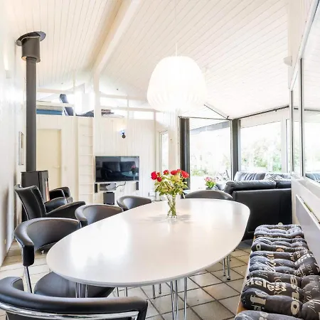 Holiday home Four-Bedroom Holiday Home In Norre Nebel 2 *